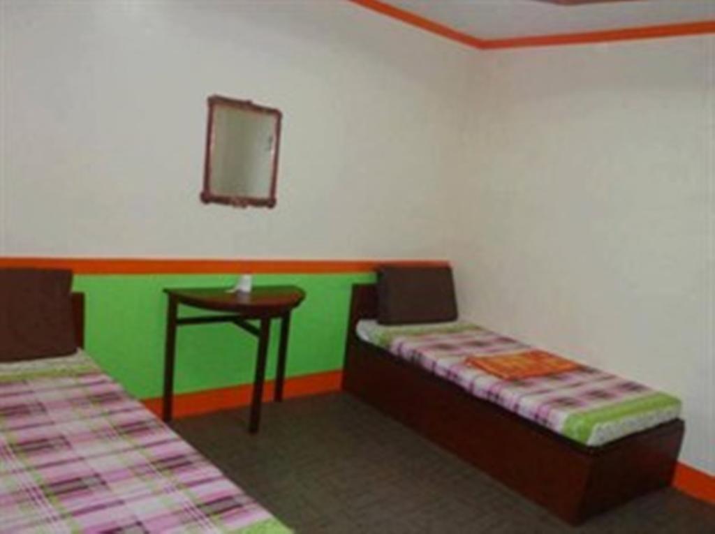 Np Festival Inn Kalibo Bilik gambar